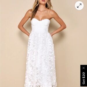 Lulu's White Strapless Lace Dress